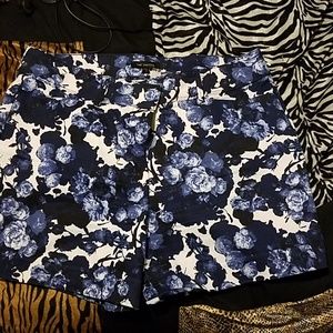 Limited flower shorts